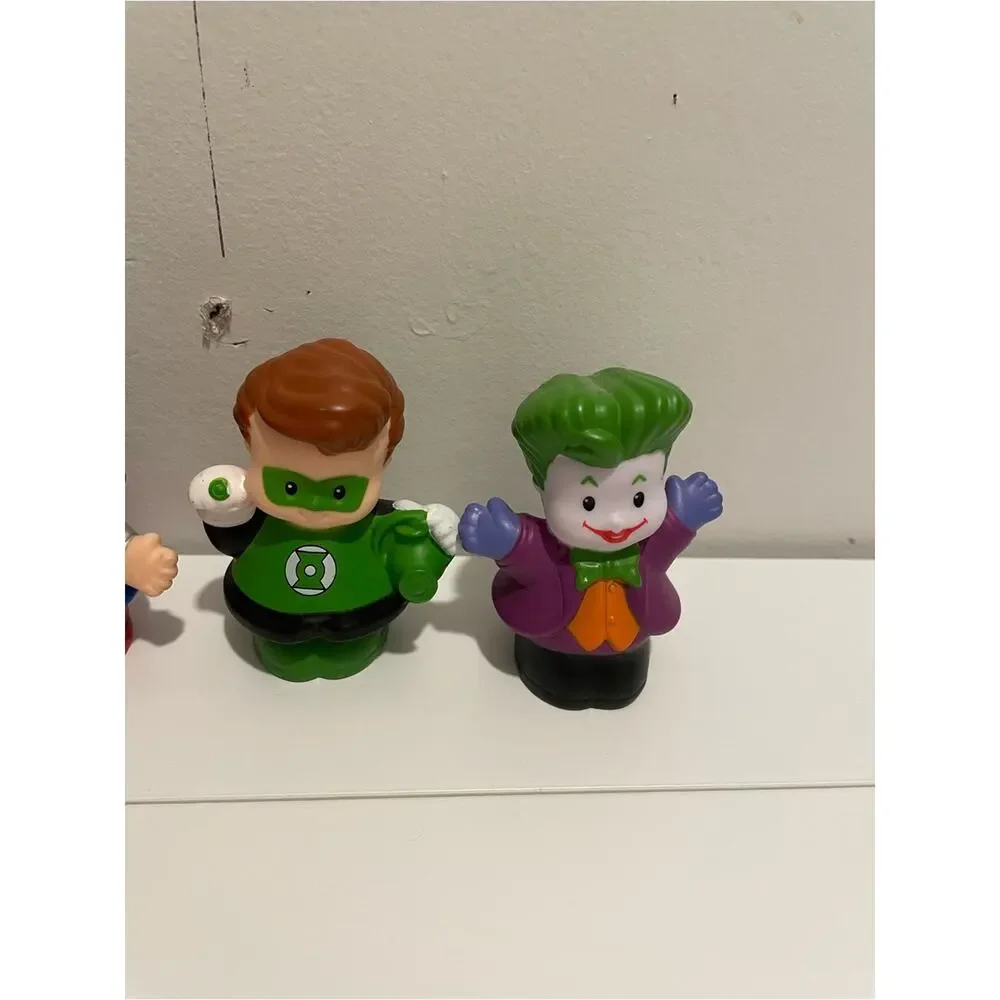 Fisher Price Little People DC Batman Superman Batgirl Superhero Set of 6
